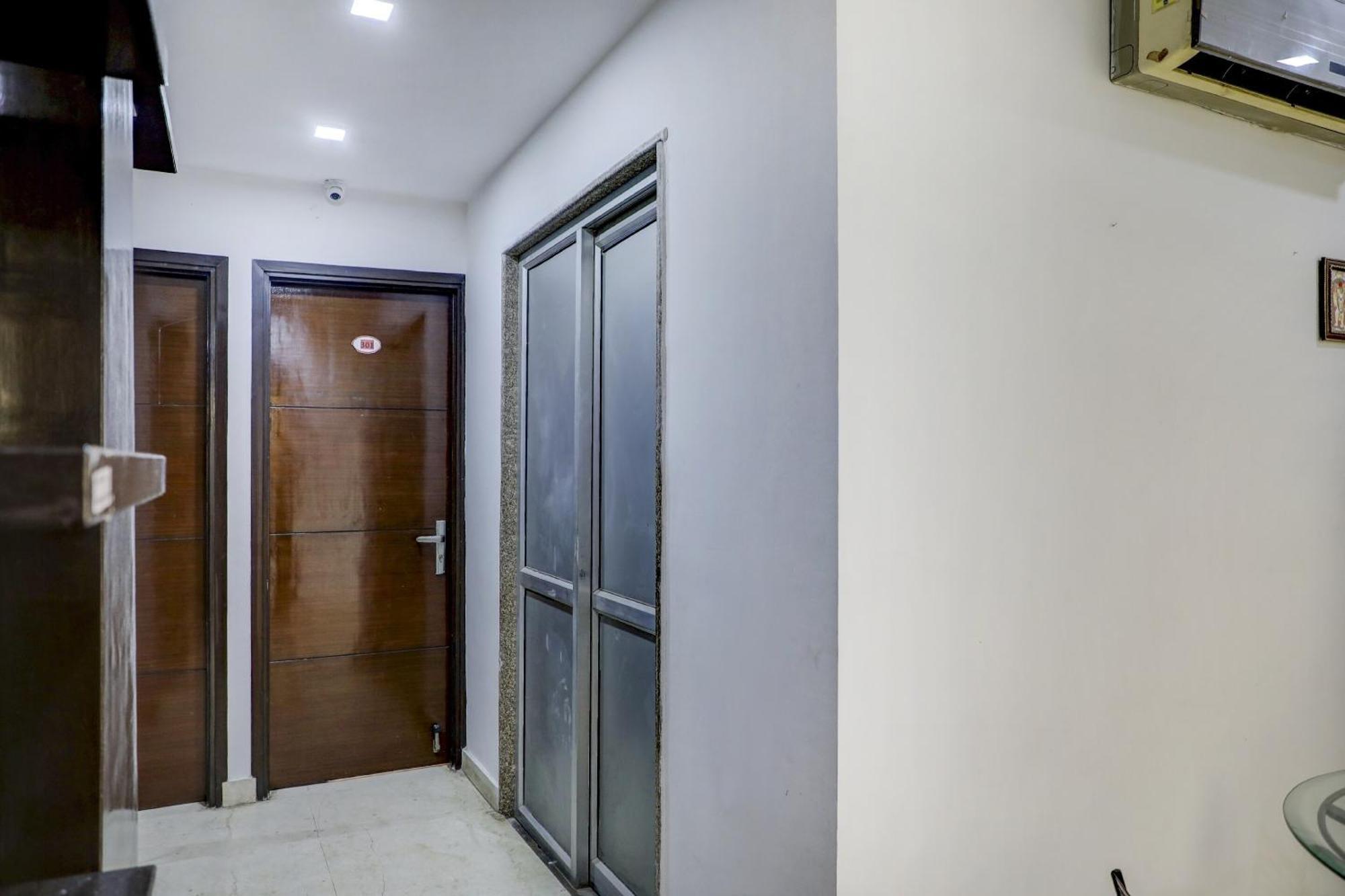 Collection O R S Villa Near Lotus Temple New Delhi Buitenkant foto